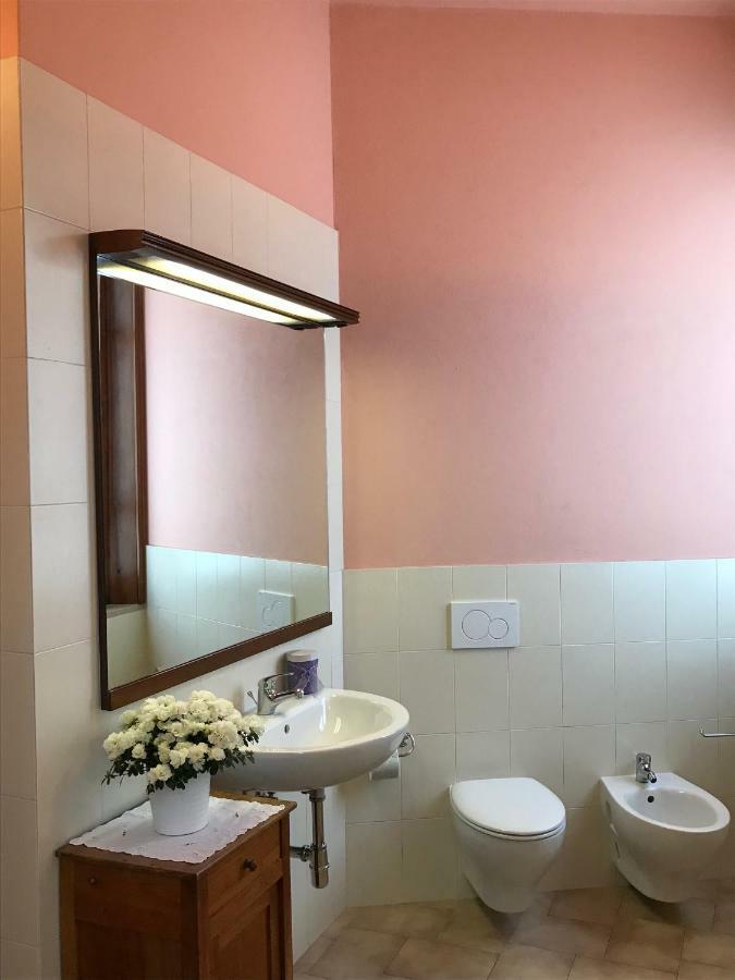 مبيت وإفطار بريشيلّو La Sosta Fuori Stazione المظهر الخارجي الصورة